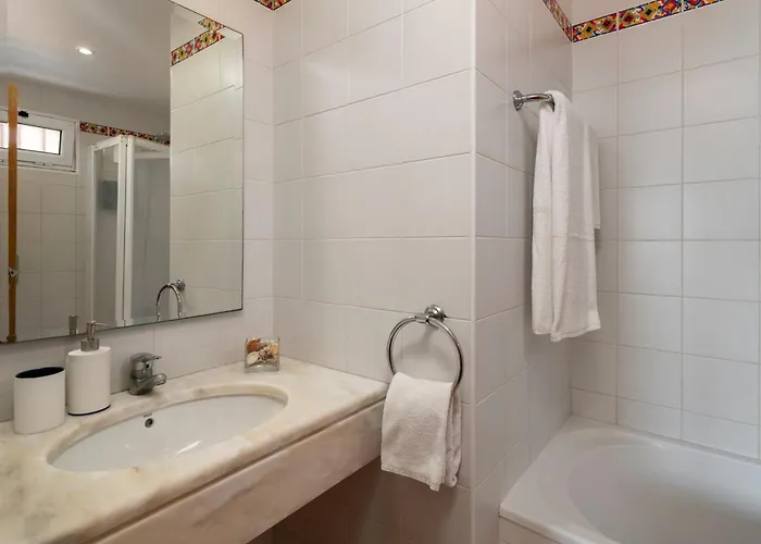 公寓 Fontinha By An Island