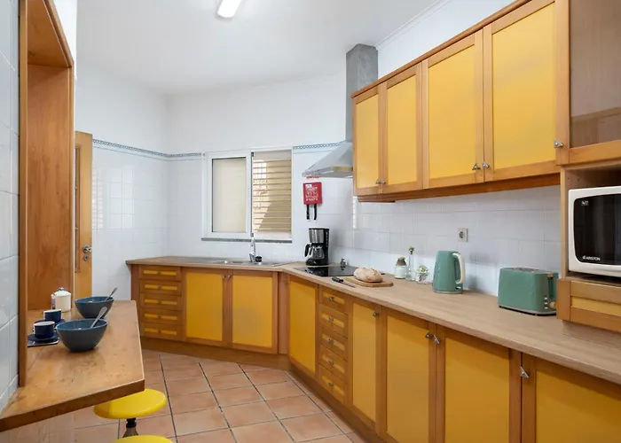 Fontinha By An Island 公寓 *