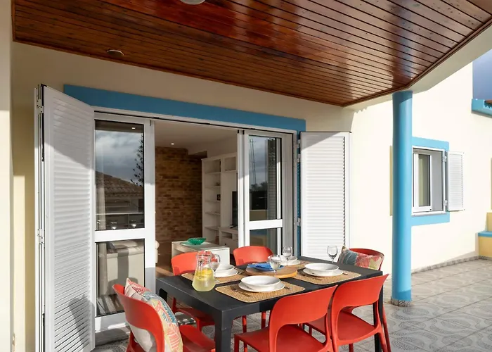 Fontinha By An Island * 圣港