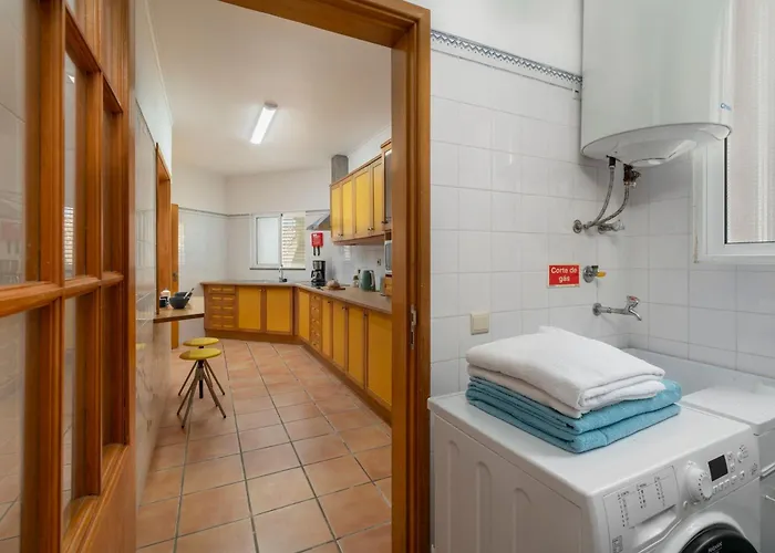 Fontinha By An Island 公寓