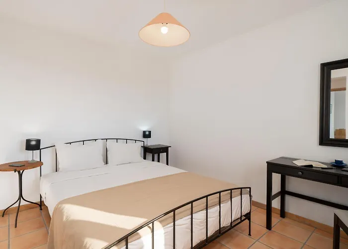 Lejlighed Fontinha By An Island *